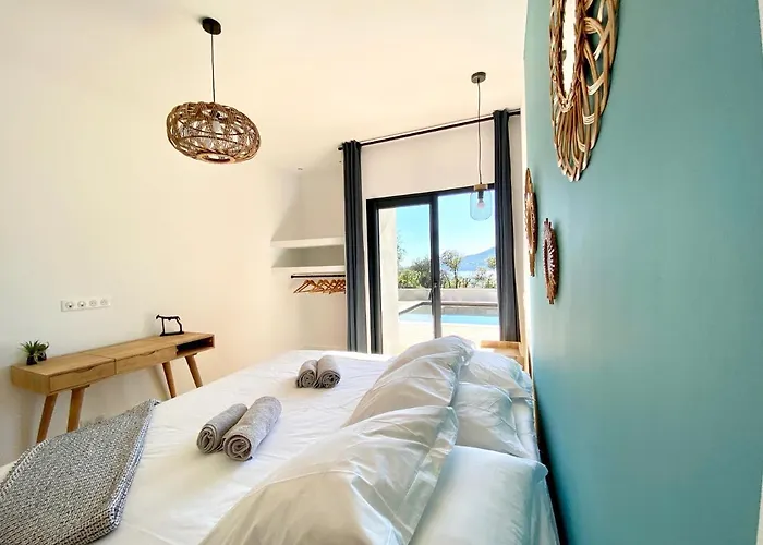 De Standing Avec Magnifique Vue Et Piscines Privées, Villa *