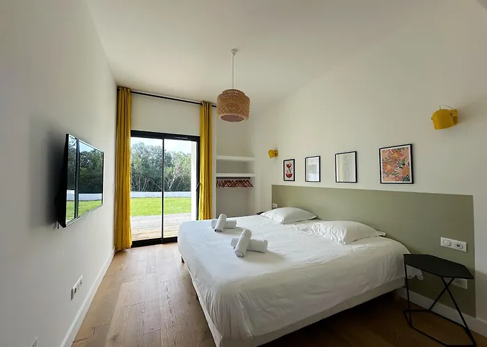 De Standing Avec Magnifique Vue Et Piscines Privées,