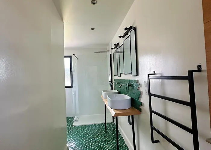 De Standing Avec Magnifique Vue Et Piscines Privées, *