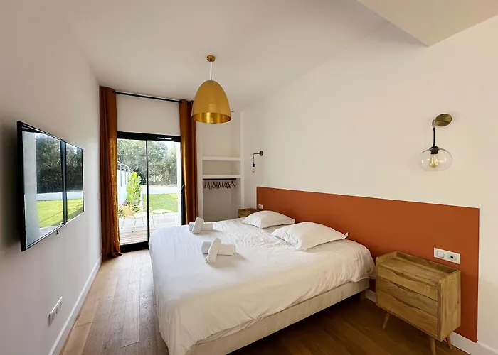 De Standing Avec Magnifique Vue Et Piscines Privées, Villa *