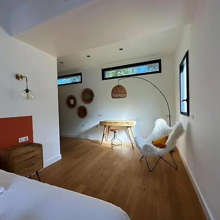 De Standing Avec Magnifique Vue Et Piscines Privees, סאגון