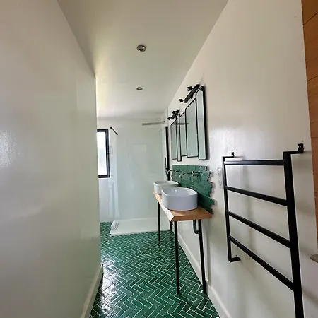 De Standing Avec Magnifique Vue Et Piscines Privees, *