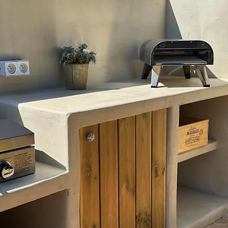 וילה De Standing Avec Magnifique Vue Et Piscines Privees, סאגון