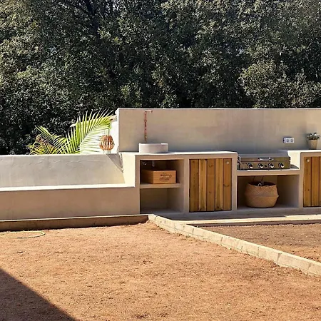 De Standing Avec Magnifique Vue Et Piscines Privees, * Sagone (Corsica)