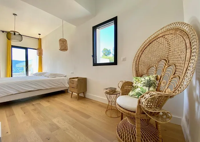 De Standing Avec Magnifique Vue Et Piscines Privees,